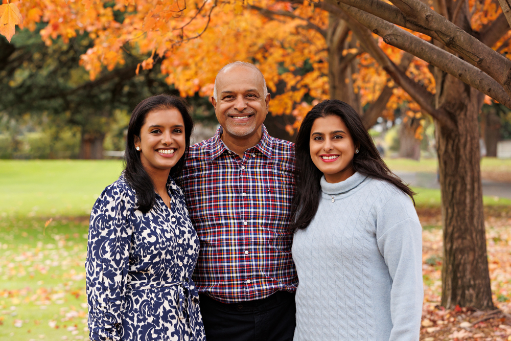 Dad & Daughters at Queens Park Autumn